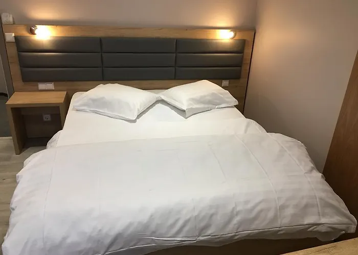 飞兰达酒店 酒店